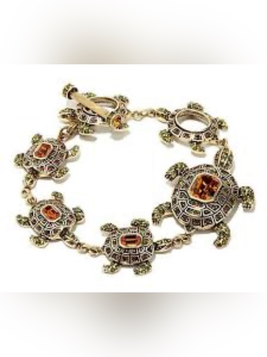 Heidi Daus Jewelry - Heidi Daus "Slow Poke" Crystal Turtle Link
Bracelet